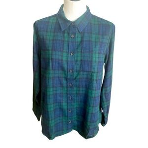 L.L. Bean top Scotch Plaid Shirt Black watch slightly fitted misses Petite Med